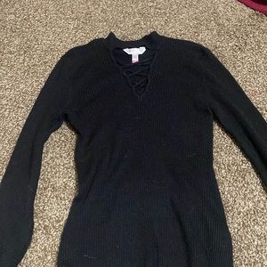 Long sleeve cutout top black